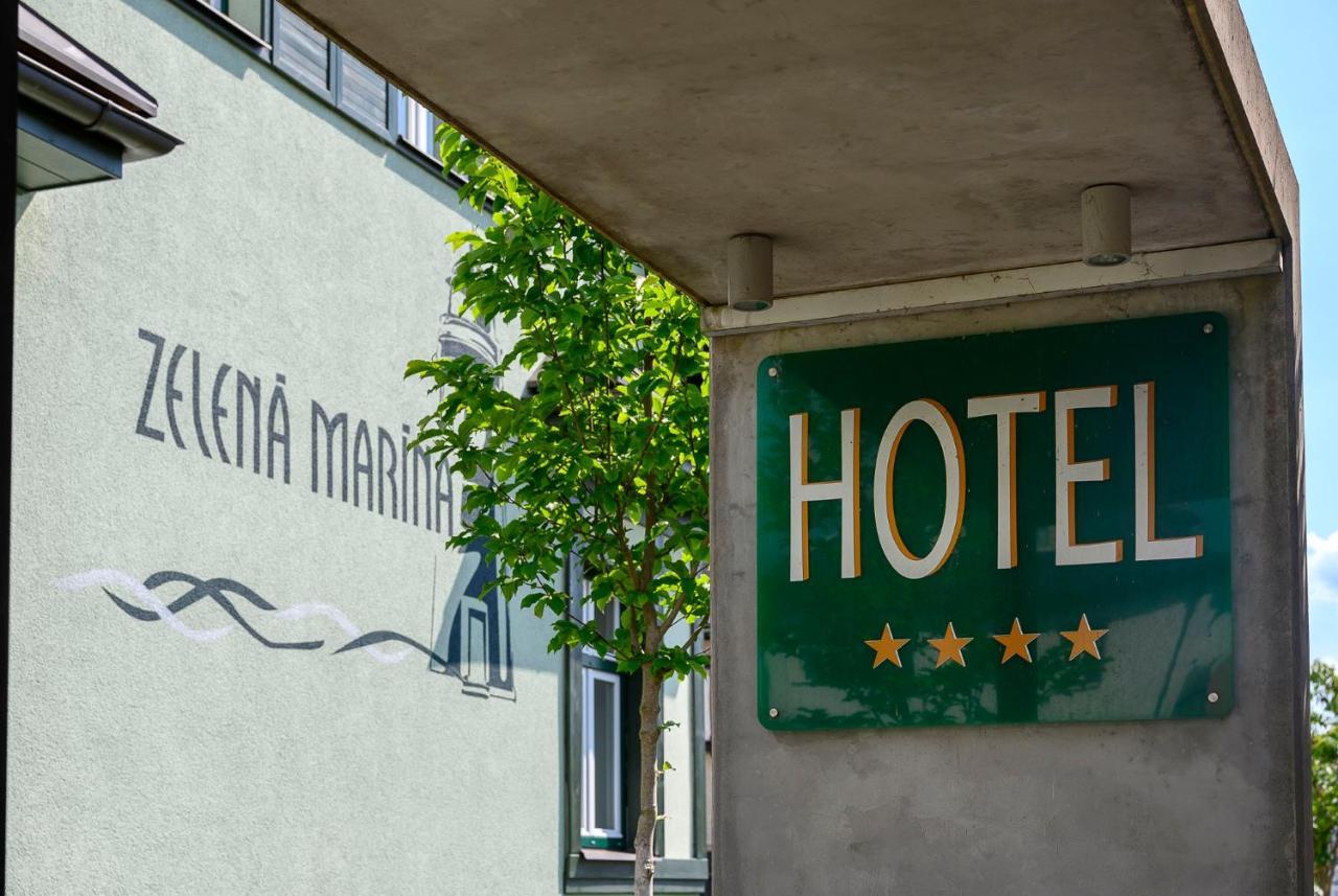 Hotel Zelena Marina Vrchlabí Exterior foto